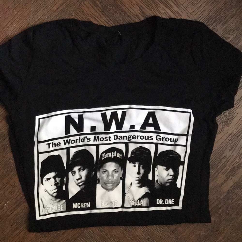 NWA fitted top